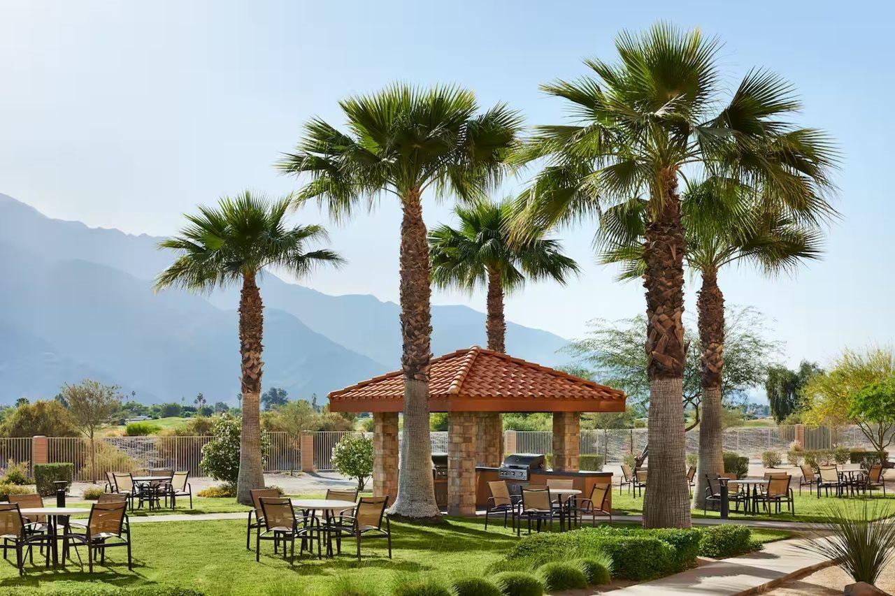Hampton Inn & Suites Cathedral City Exteriér fotografie