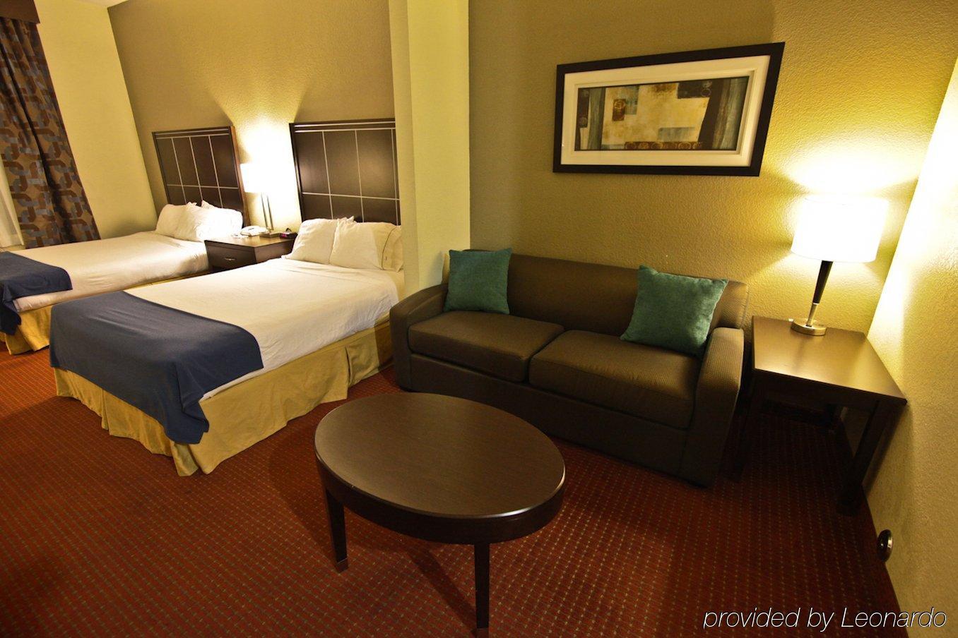 Hampton Inn & Suites Cathedral City Pokoj fotografie