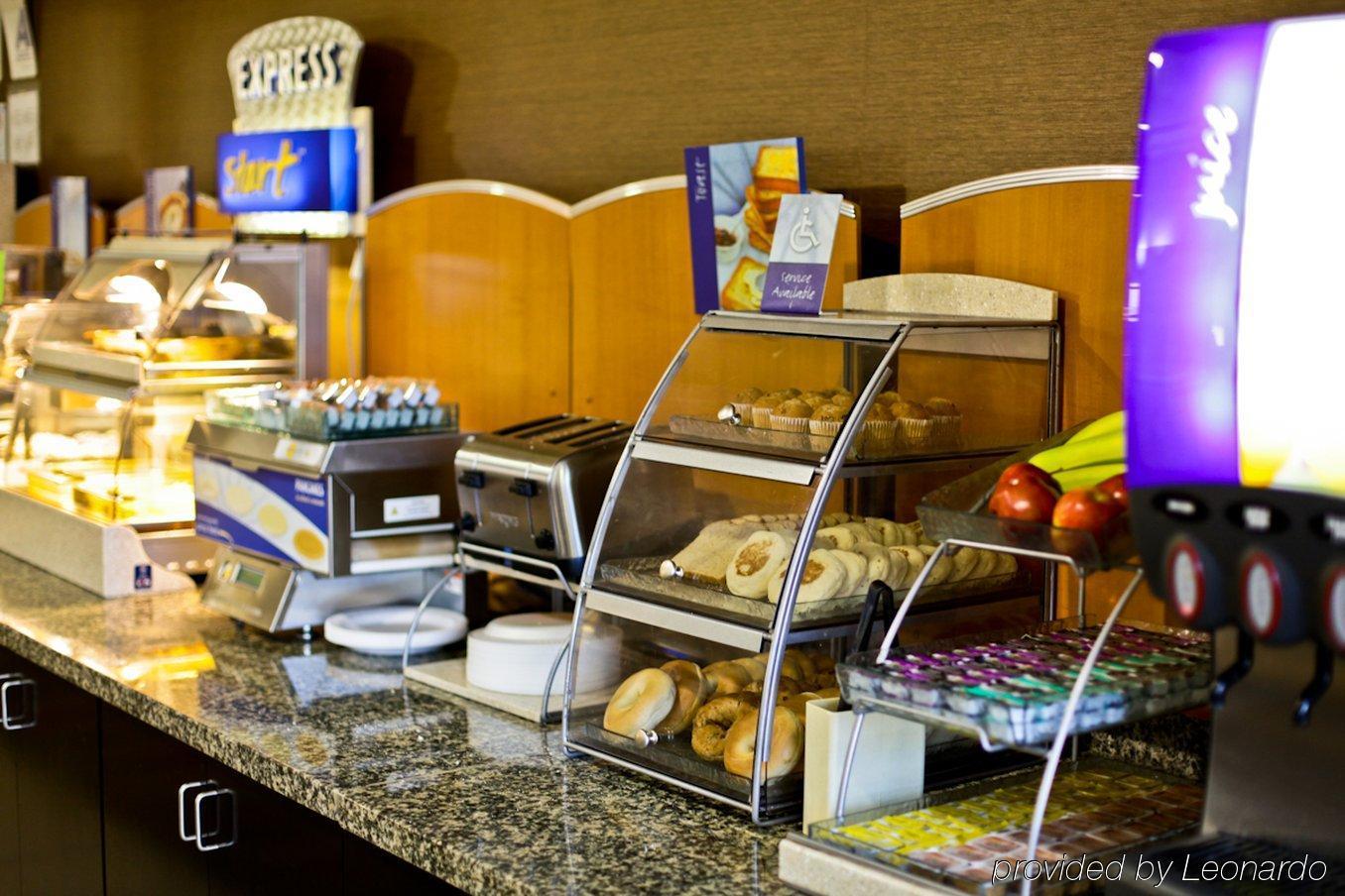 Hampton Inn & Suites Cathedral City Restaurace fotografie